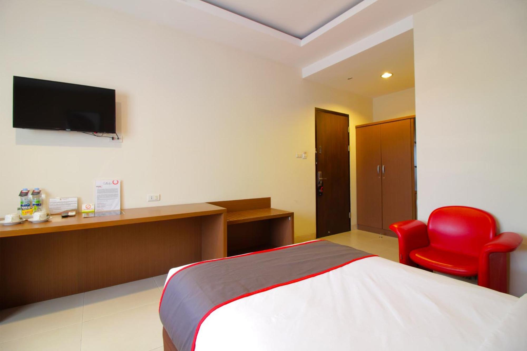 คอลเลคชั่น โอ 10 สวีท การีนา บันดุง Hotel ภายนอก รูปภาพ