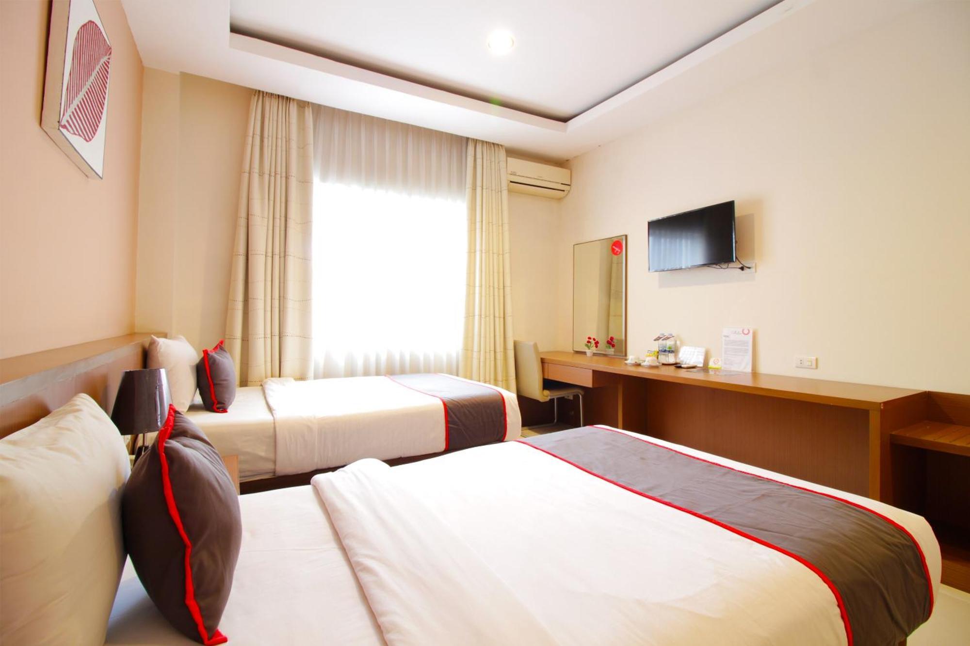 คอลเลคชั่น โอ 10 สวีท การีนา บันดุง Hotel ภายนอก รูปภาพ