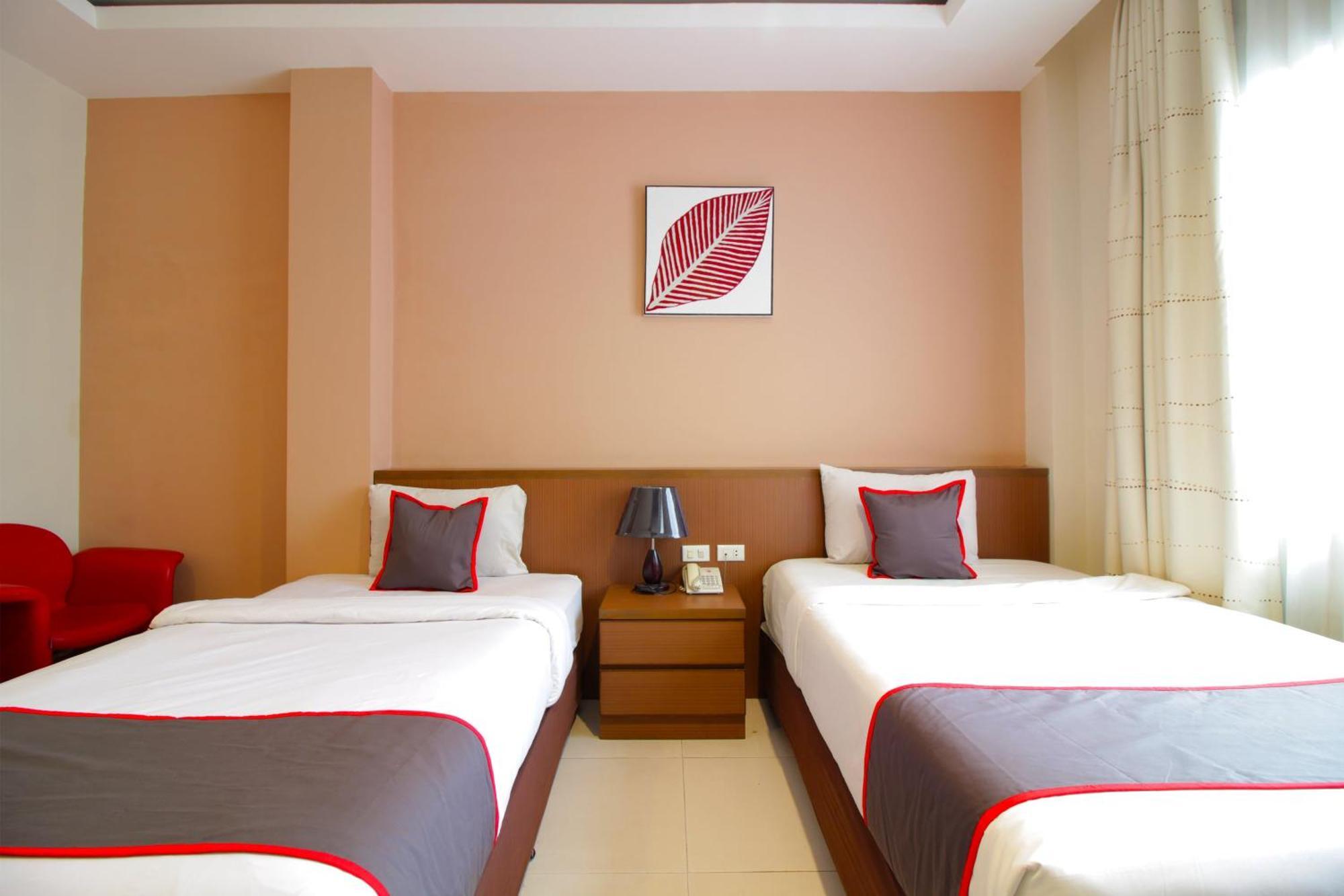 คอลเลคชั่น โอ 10 สวีท การีนา บันดุง Hotel ภายนอก รูปภาพ