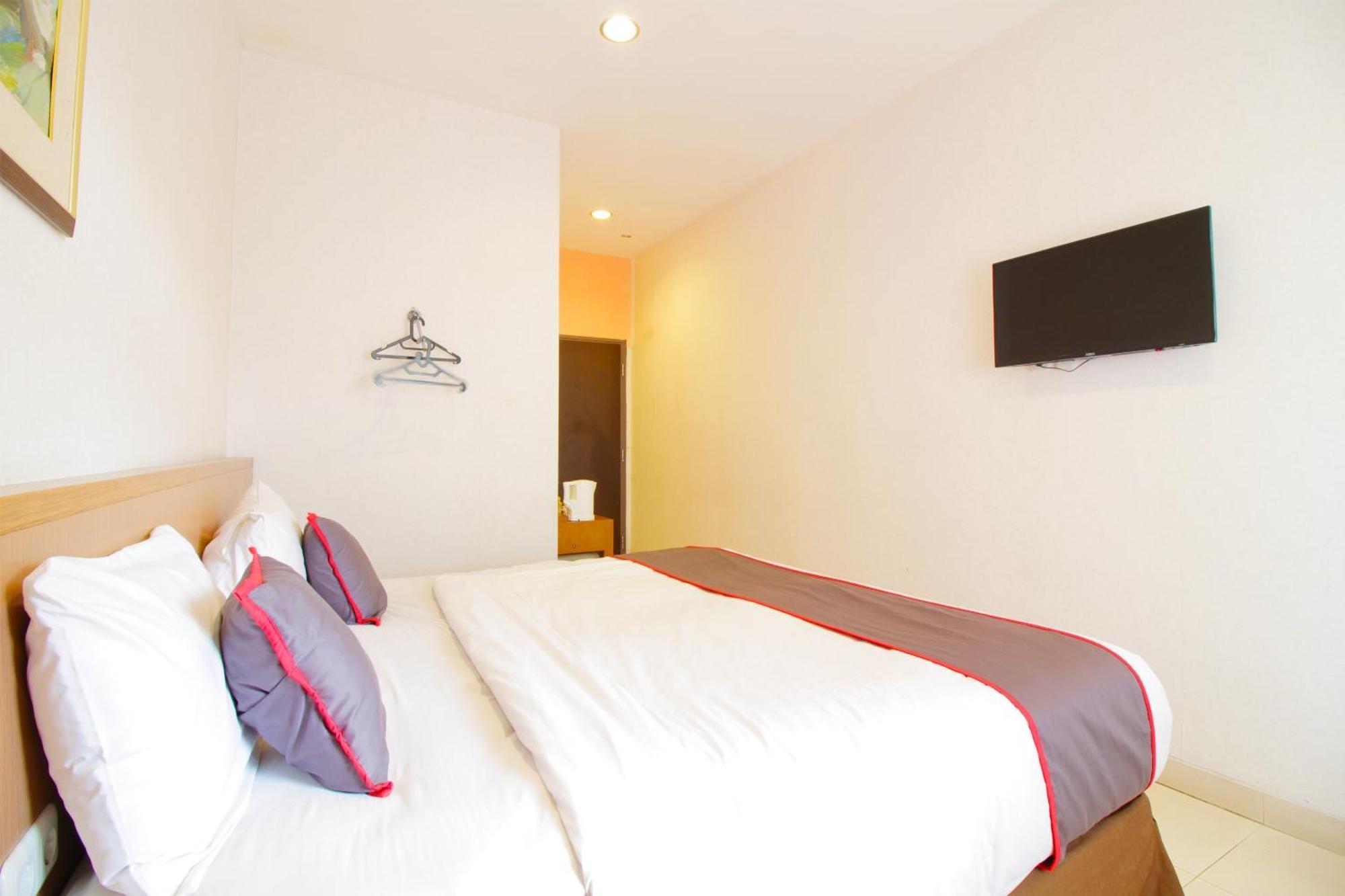 คอลเลคชั่น โอ 10 สวีท การีนา บันดุง Hotel ภายนอก รูปภาพ