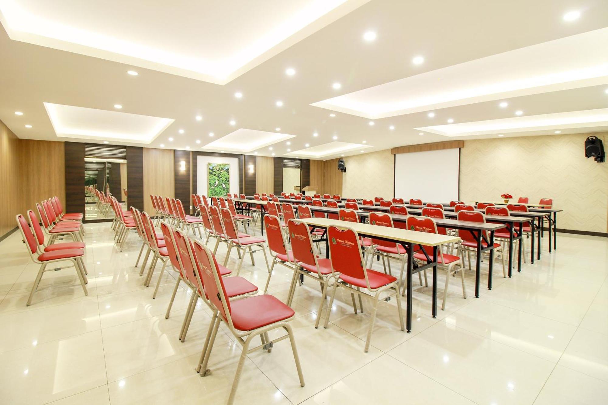 คอลเลคชั่น โอ 10 สวีท การีนา บันดุง Hotel ภายนอก รูปภาพ