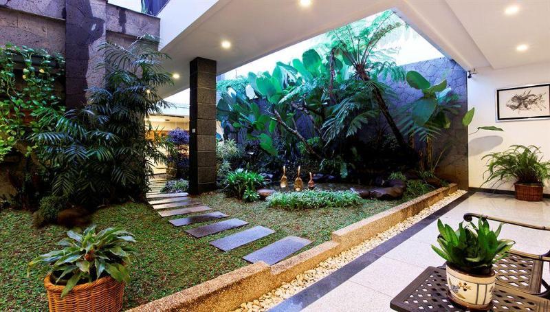 คอลเลคชั่น โอ 10 สวีท การีนา บันดุง Hotel ภายนอก รูปภาพ