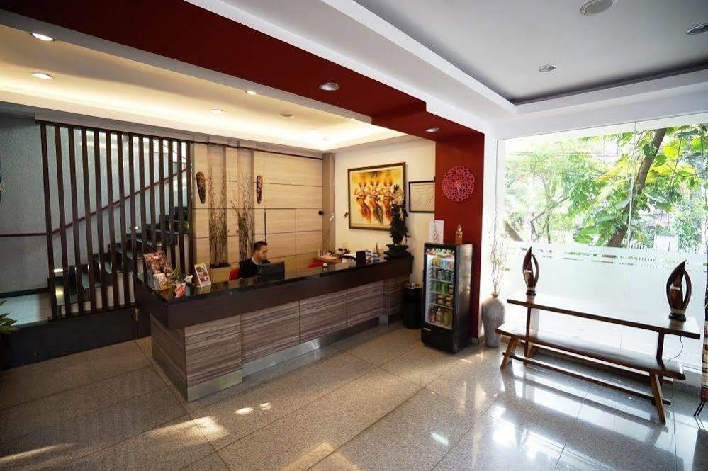 คอลเลคชั่น โอ 10 สวีท การีนา บันดุง Hotel ภายนอก รูปภาพ