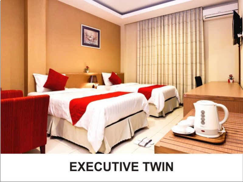 คอลเลคชั่น โอ 10 สวีท การีนา บันดุง Hotel ภายนอก รูปภาพ