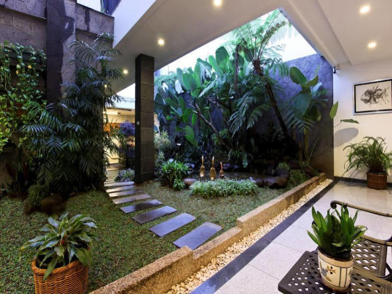 คอลเลคชั่น โอ 10 สวีท การีนา บันดุง Hotel ภายนอก รูปภาพ